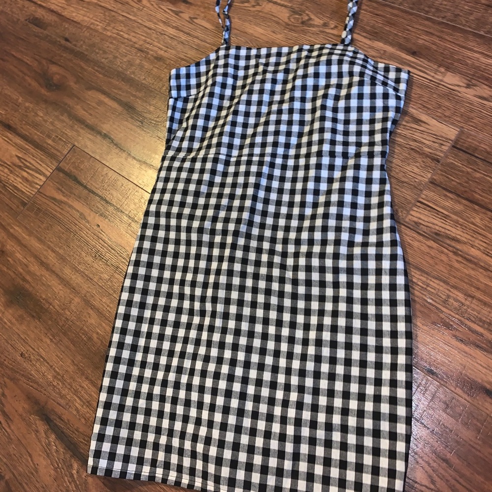 Gingham Print Form Fitting Dress
